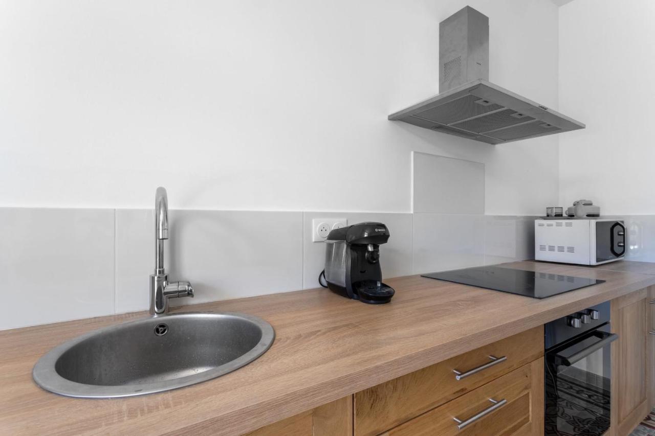 Luxurious 1 Bedroom, Ac, Terrace, Close Beaches - Dodo Et Tartine Каркеран Экстерьер фото