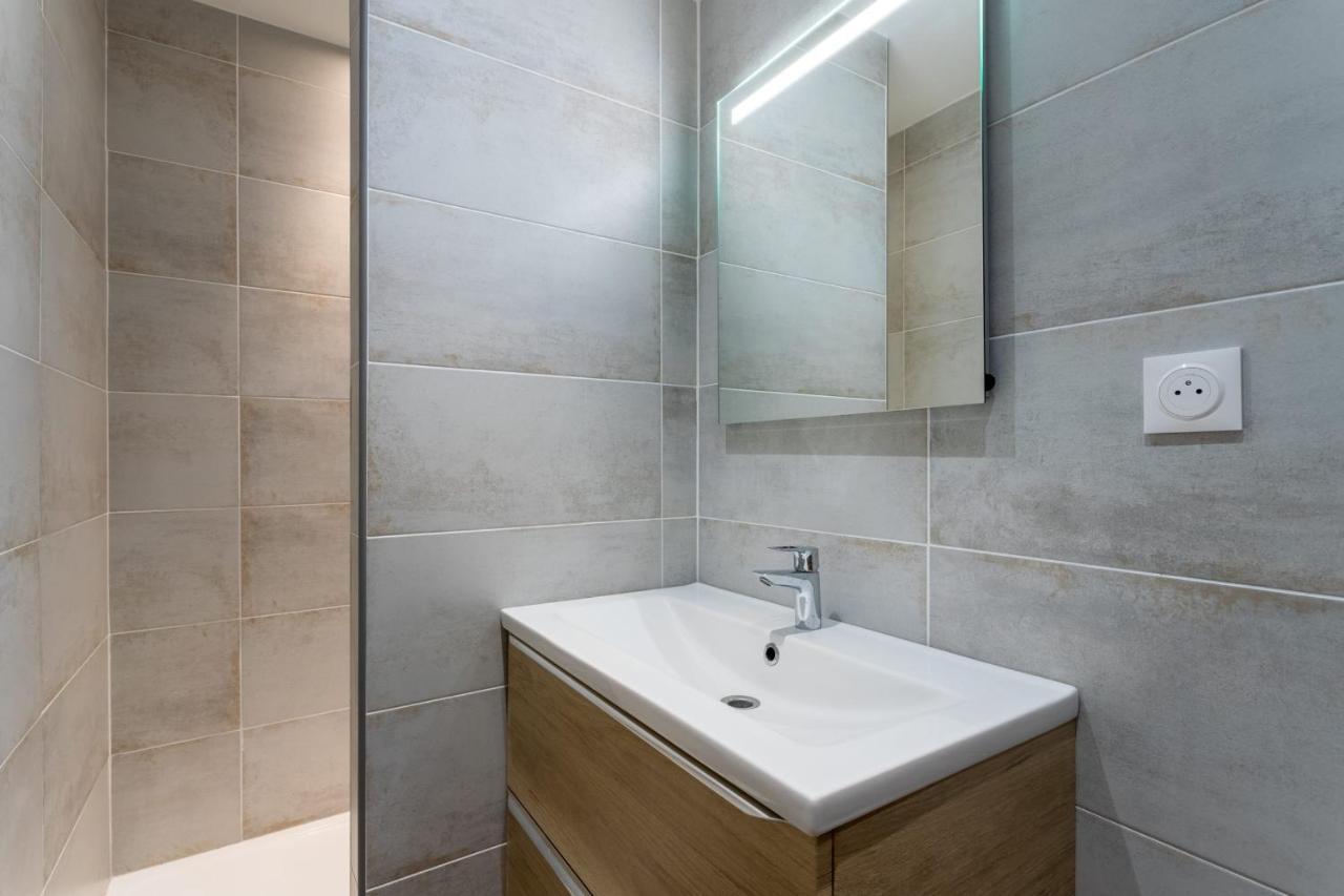 Luxurious 1 Bedroom, Ac, Terrace, Close Beaches - Dodo Et Tartine Каркеран Экстерьер фото